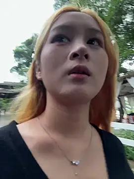 yuki june online show from 11/09/25, 09:18