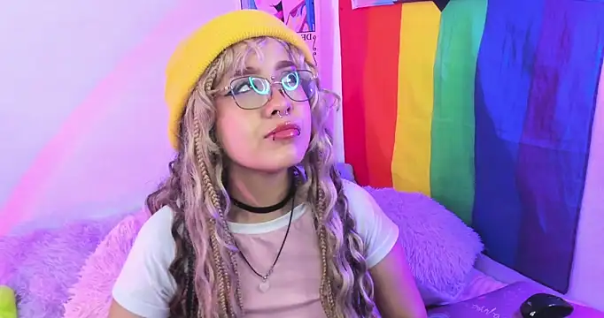 NekoWaifu online show from 11/27/25, 01:24