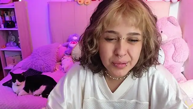 NekoWaifu online show from 03/16/26, 02:43