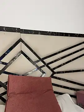 Snapshot of MiaKane99 chatting on 06/10/26, 05:07 MiaKane99 online show from 06/10/26, 05:07