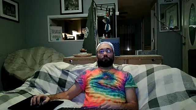 Snapshot of versatilevortex chatting on 11/11/25, 04:45 versatilevortex online show from 11/11/25, 04:45