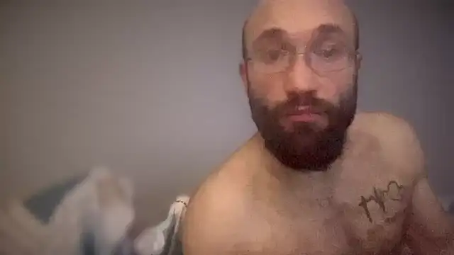 Snapshot of versatilevortex chatting on 01/10/26, 11:34 versatilevortex online show from 01/10/26, 11:34