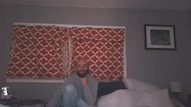 Snapshot of versatilevortex chatting on 02/08/26, 05:55 versatilevortex online show from 02/08/26, 05:55