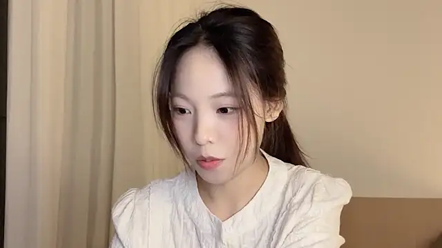 Meng 777 online show from 10/27/25, 11:03