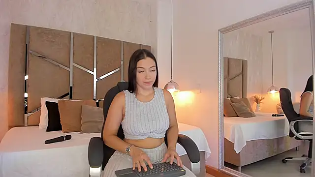 Megan-8 online show from 03/01/26, 07:27