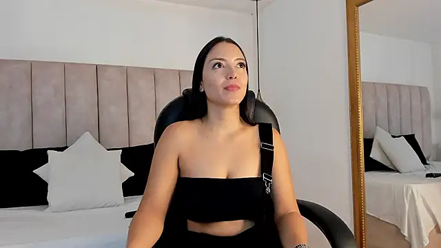 Megan-8 online show from 03/27/26, 10:48