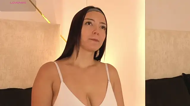 Megan-8 online show from 04/18/26, 12:20