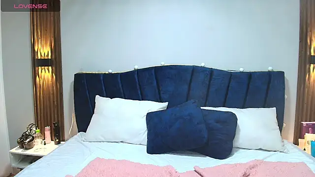 MiaHotmez online show from 10/03/25, 04:48