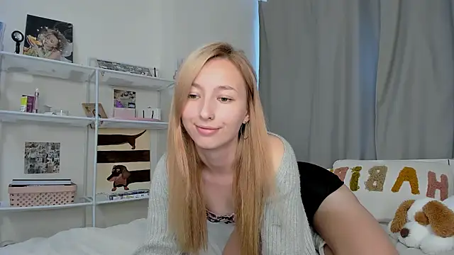 Snapshot of SandyCramerrr chatting on 10/03/25, 12:35 SandyCramerrr online show from 10/03/25, 12:35