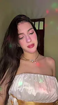 Emily-hottson online show from 02/15/26, 05:15