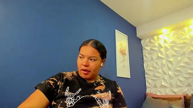 freya cole  online show from 10/17/25, 11:35