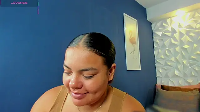 freya cole  online show from 11/07/25, 11:54