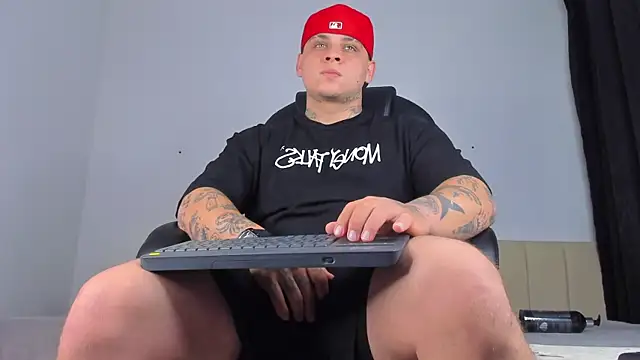 denis munera online show from 01/06/26, 12:53