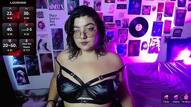 Roxy f w online show from 04/06/26, 02:40