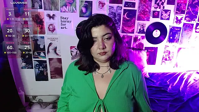 Roxy f w online show from 07/25/26, 04:54
