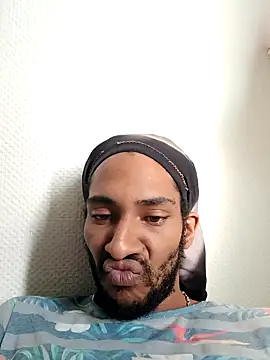 Mikaaa97 online show from 10/01/25, 03:29