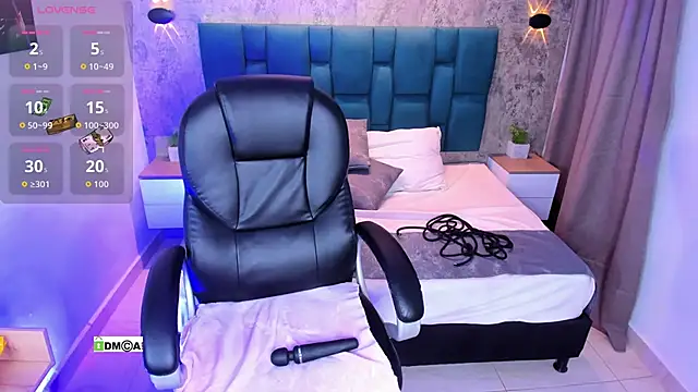 Snapshot of Bellavelvet_1 chatting on 11/15/25, 03:59 Bellavelvet 1 online show from 11/15/25, 03:59