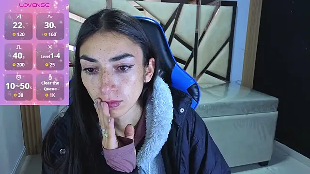 Maily a  online show from 03/19/26, 02:48