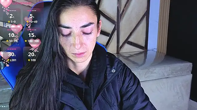 Maily a  online show from 03/31/26, 03:19