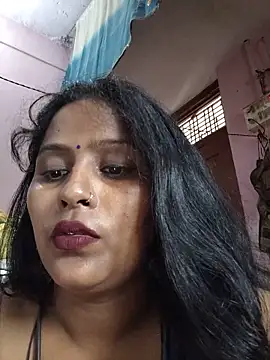 Jasmine Januja online show from 06/06/26, 01:54
