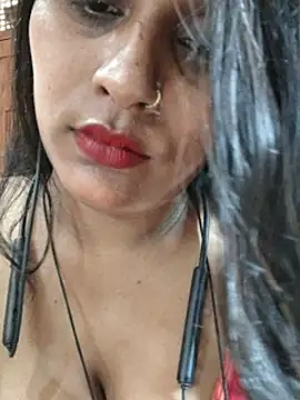 Jasmine Januja online show from 06/25/26, 05:12