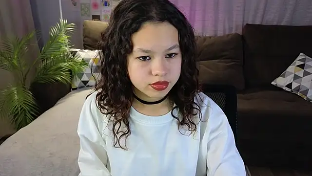 moco choco online show from 10/31/25, 01:28