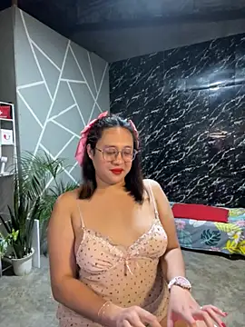 1aquaticangel69 online show from 11/18/25, 05:39