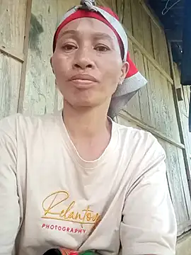 donna-bae online show from 09/16/25, 07:31