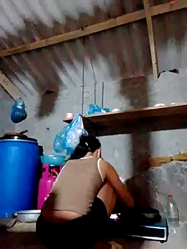 donna-bae online show from 10/27/25, 10:58