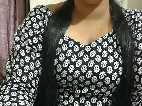 Snapshot of miss_rajni chatting on 10/27/25, 06:17 miss rajni online show from 10/27/25, 06:17