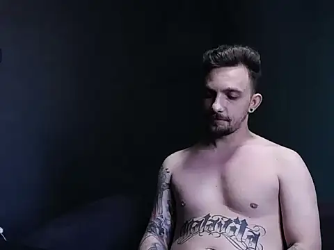 guesswhatbitch online show from 09/18/25, 01:46