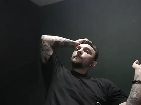 guesswhatbitch online show from 10/12/25, 03:49