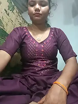 Hot Shredha online show from 10/24/25, 01:03