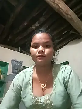 Hot Shredha online show from 10/29/25, 03:36