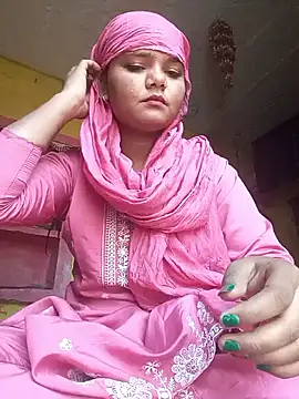 Hot Shredha online show from 11/14/25, 10:03