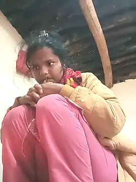 Hot Shredha online show from 11/15/25, 02:09