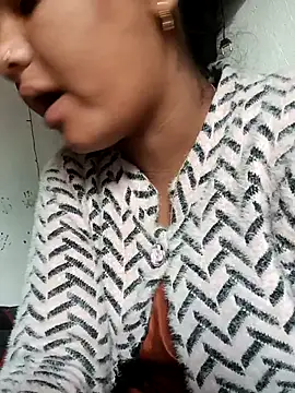 Hot Shredha online show from 11/29/25, 02:14