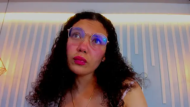 SweetStarr  online show from 10/13/25, 01:55