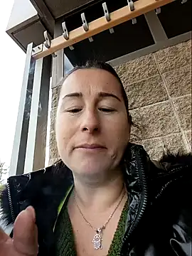 bichota85 online show from 11/20/25, 10:59