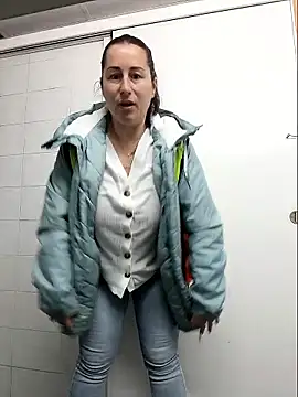 bichota85 online show from 01/14/26, 09:15