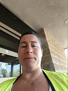 bichota85 online show from 04/21/26, 09:59