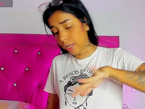 dahiiangomezz online show from 04/19/26, 12:00