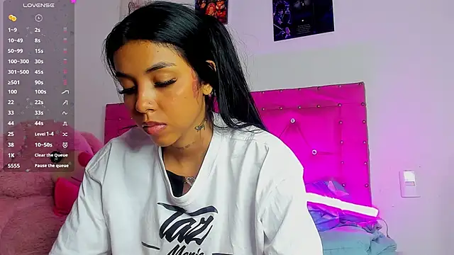 dahiiangomezz online show from 06/26/26, 01:10