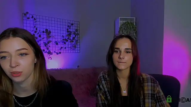 ariana ross7 online show from 09/20/25, 10:16