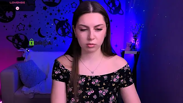 ariana ross7 online show from 04/06/26, 07:26