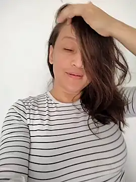 valery506 online show from 02/04/26, 04:35