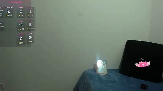 brittanyy20 online show from 10/01/25, 10:21