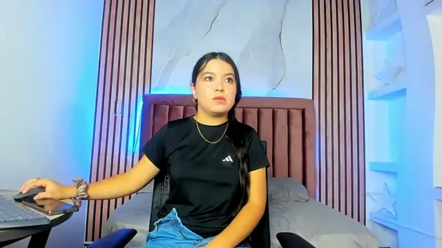 LunaWiill  online show from 10/16/25, 12:50