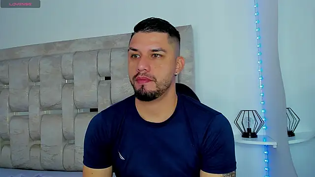 Jacob19  online show from 09/22/25, 11:34