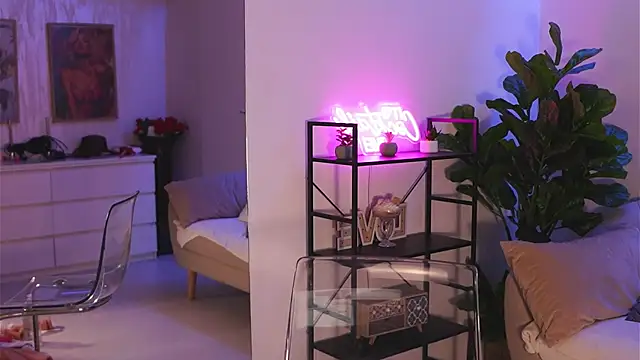 Moon Shard online show from 04/21/26, 08:01